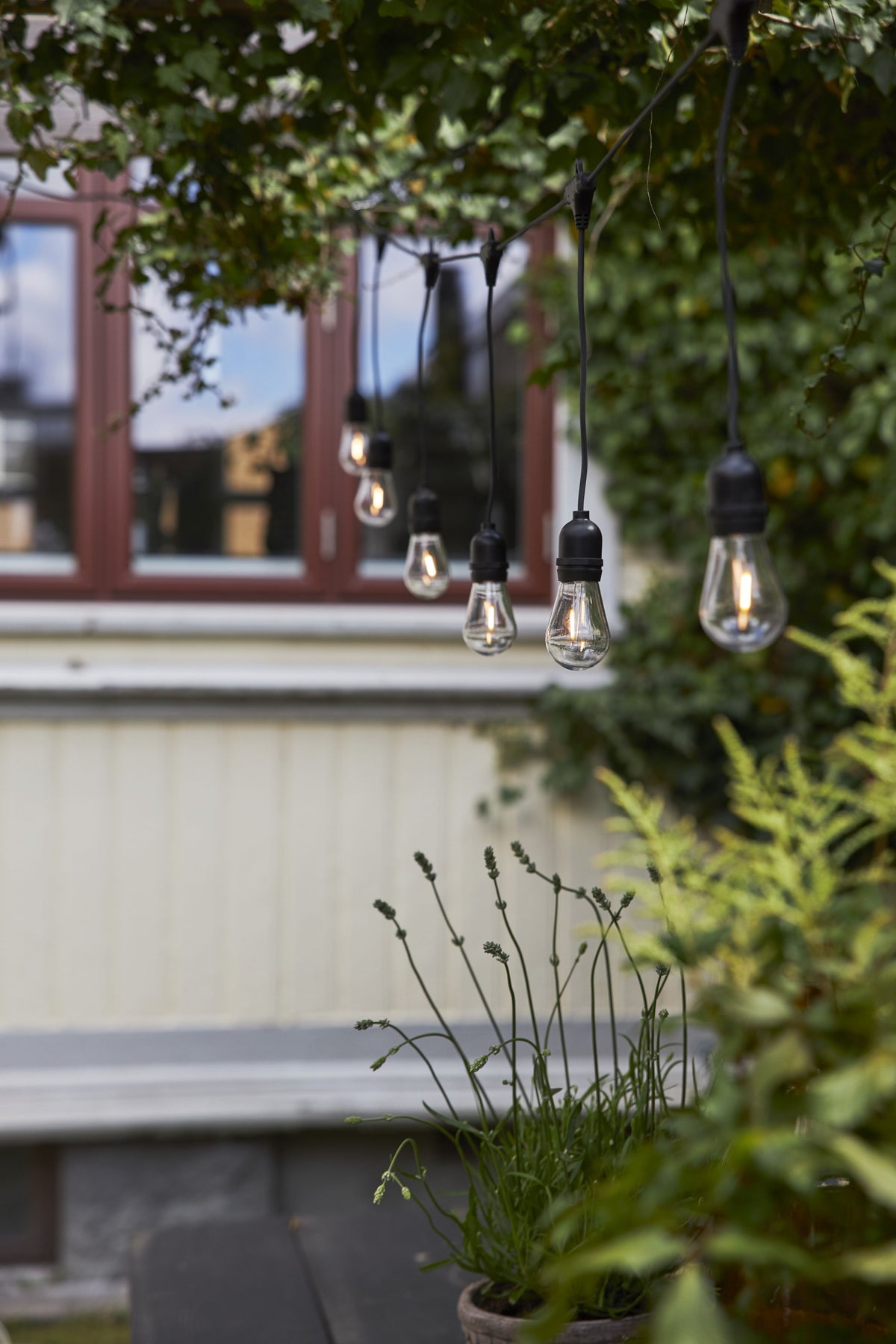 Ljusslinga String Light svart
