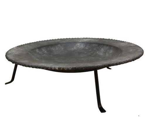 Fågelbad på låg fot