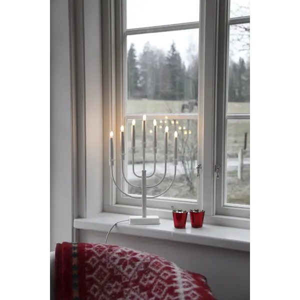 Ljusstake Kristina Vit metall 7L