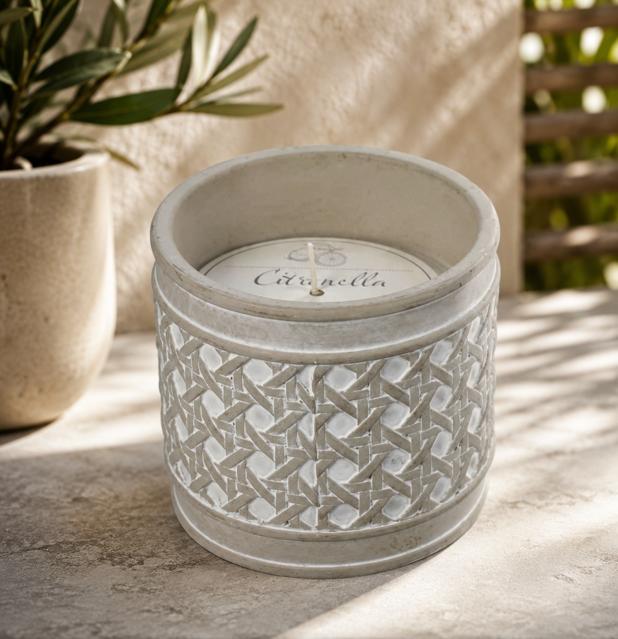 Ljus i cement 'Citronella' - Korgmönster