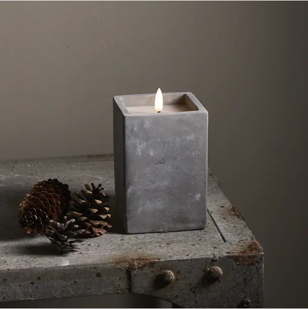 LED Blockljus Flamme Cem Grå 9x14,5 cm