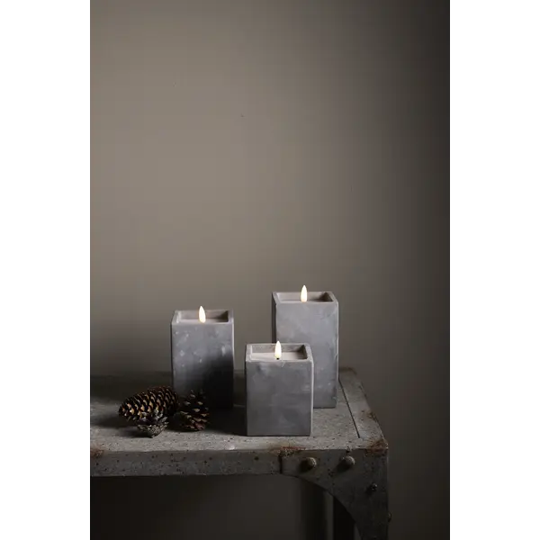 LED Blockljus Flamme Cem Grå 9x14,5 cm