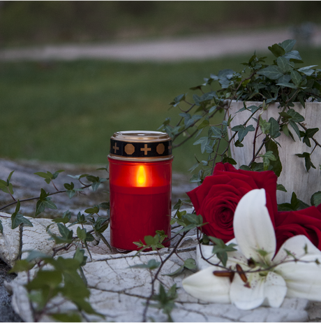 LED Gravljus Serene Röd H12cm