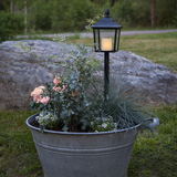 Gravlykta på pinne 'Flame Lantern' - LED H52cm