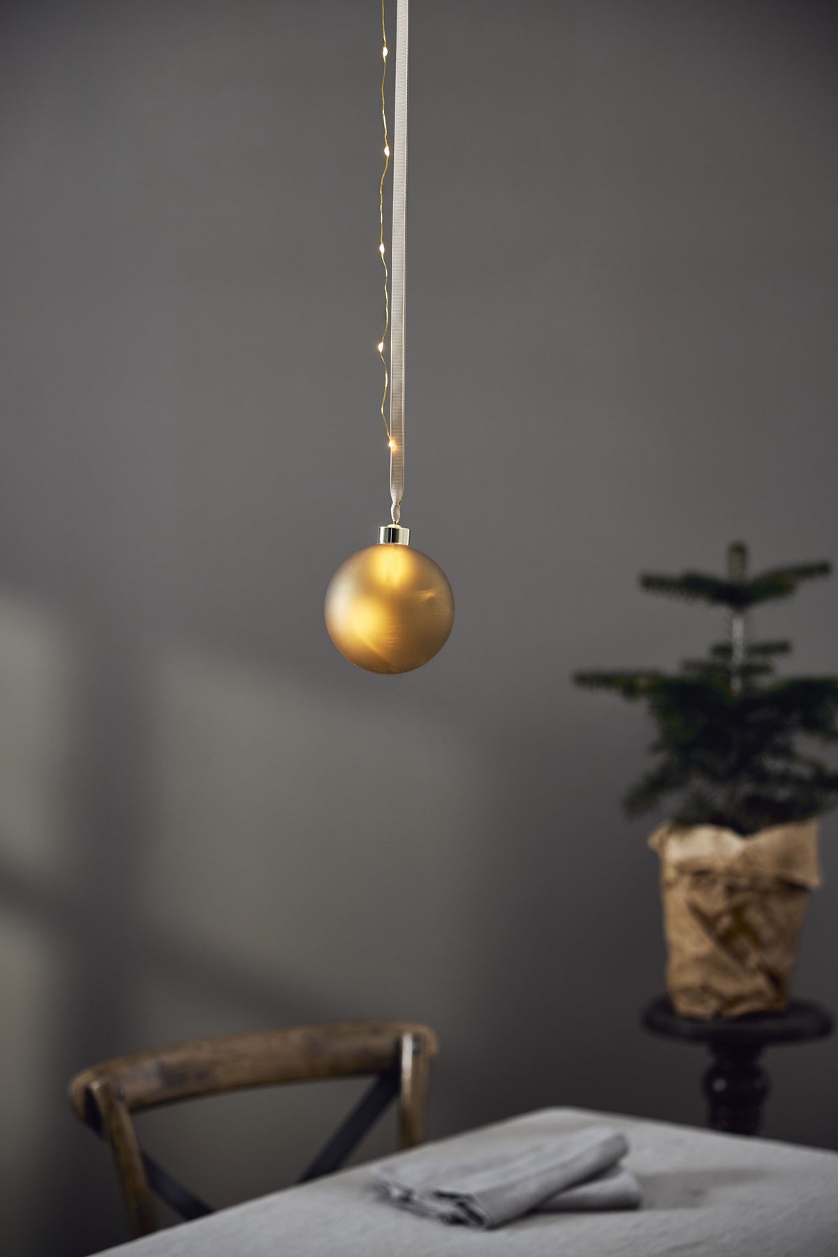 Glaskula Bliss Guld 10cm