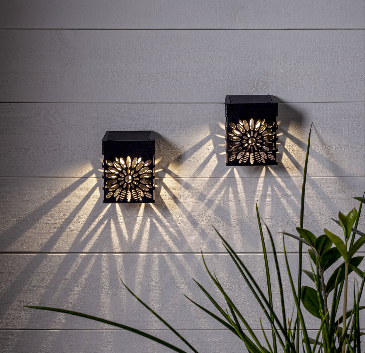 Vägglykta Solcell 'Izola Wall' 2-pack