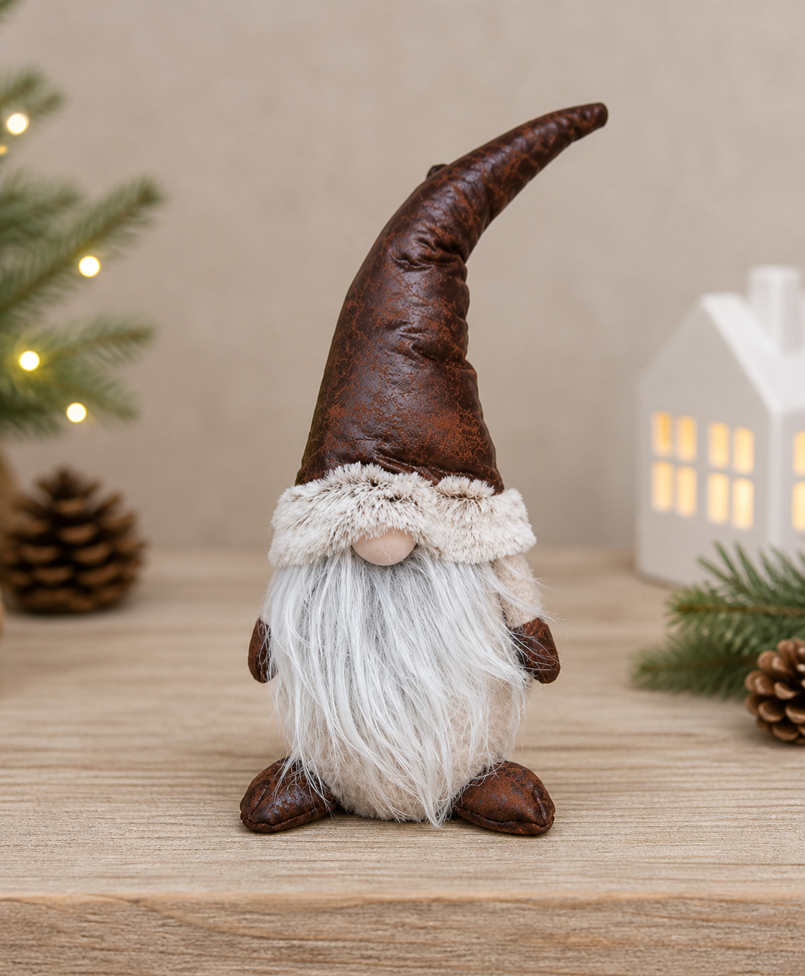 Tomte med Brun Skinnluva