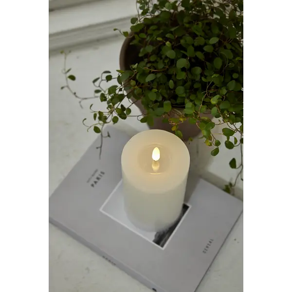 LED Blockljus Flamme Flow Vit 7,5x15 cm