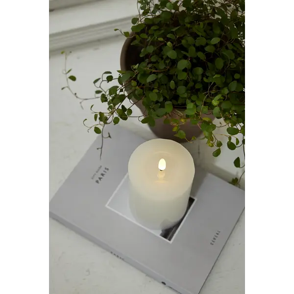 LED Blockljus Flamme Flow Vit 7,5x12,5 cm