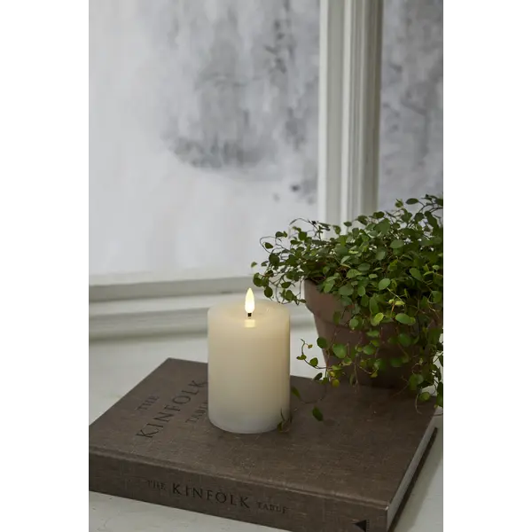 LED Blockljus Flamme Flow Vit 7,5x12,5 cm