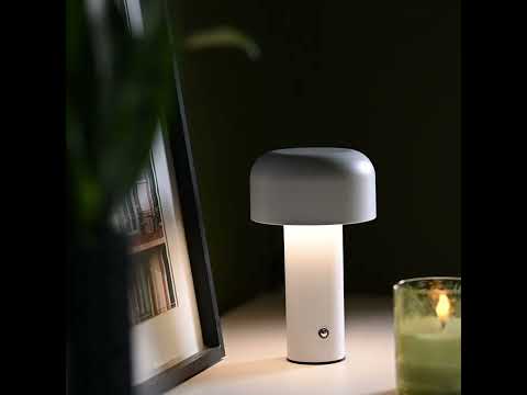 Bordslampa Bobby Vit